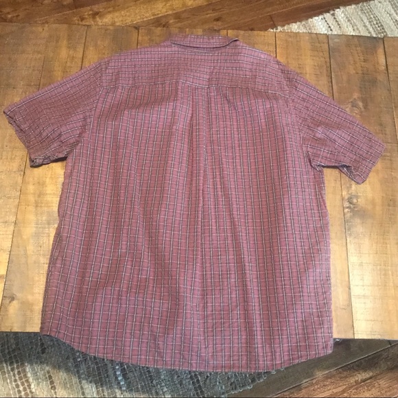 Texture button up - Picture 5 of 6